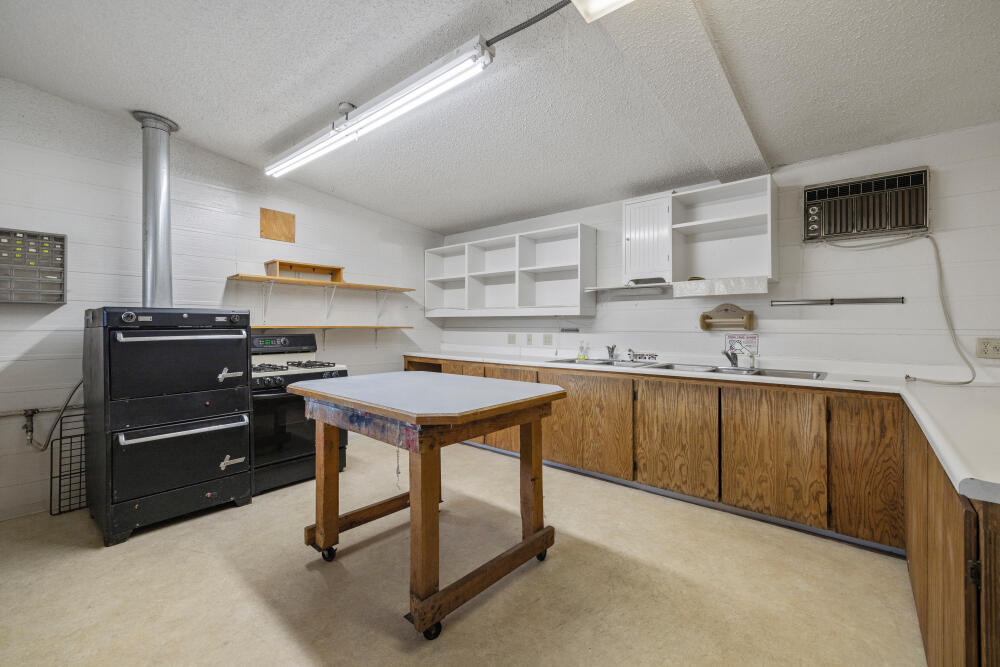 1633 Division Street Klamath Falls, OR 97601 - Photo 50 of 69 1633DivisionSt-34