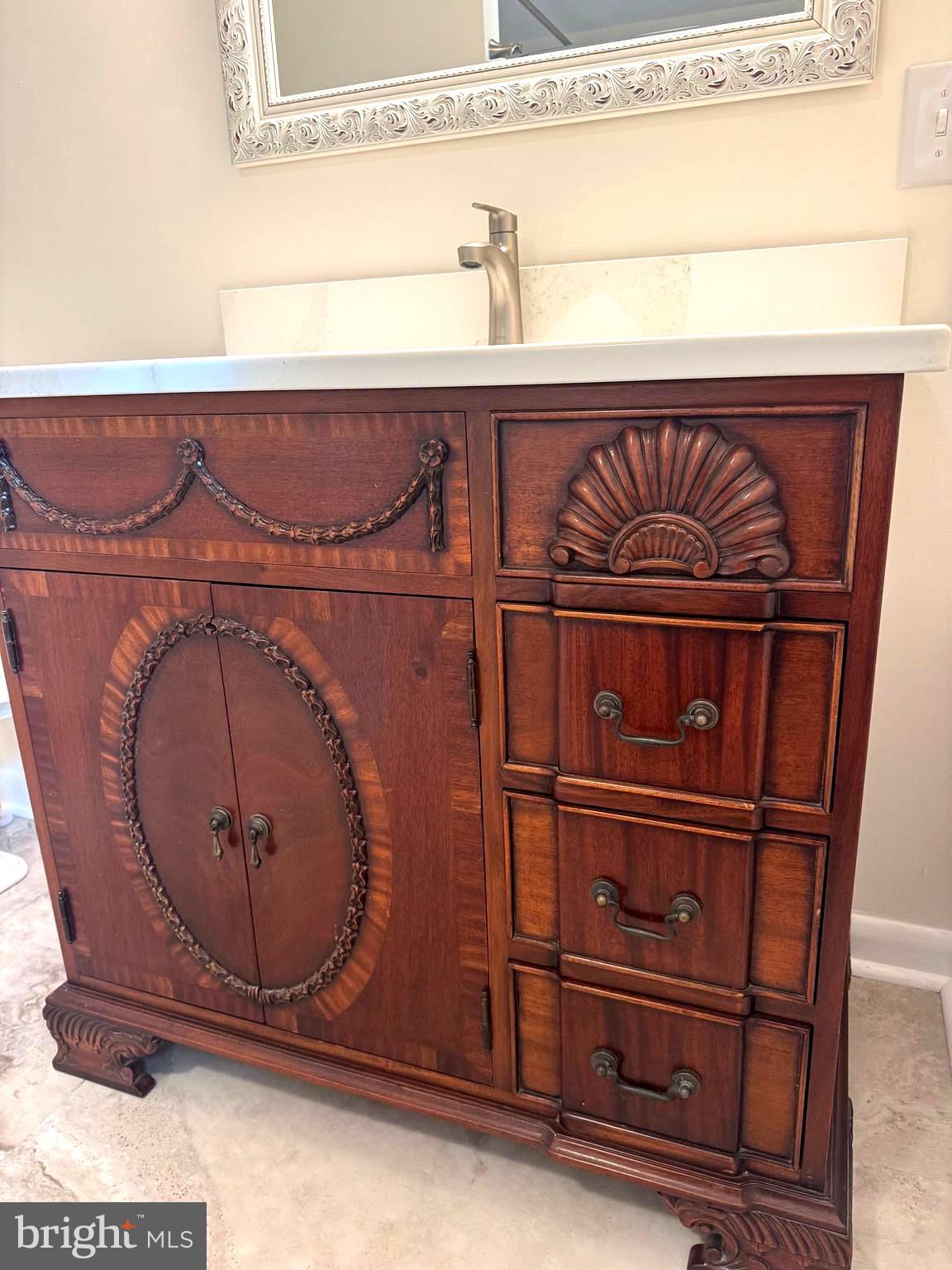 19452 Garretts Mill Road Knoxville, MD 21758 - Photo 28 of 48 Vintage Vanity