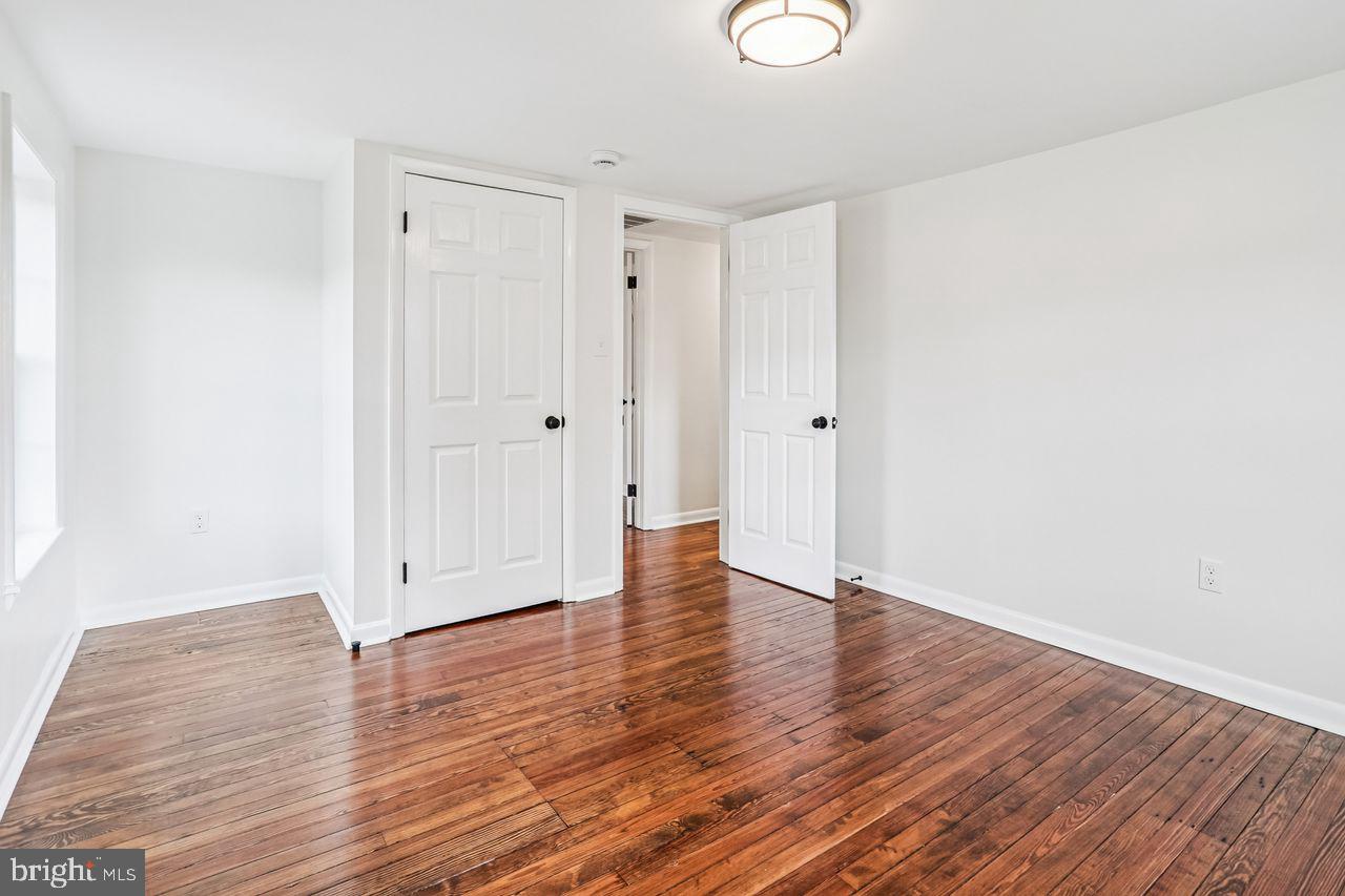 19452 Garretts Mill Road Knoxville, MD 21758 - Photo 30 of 48 2ndary Bedroom