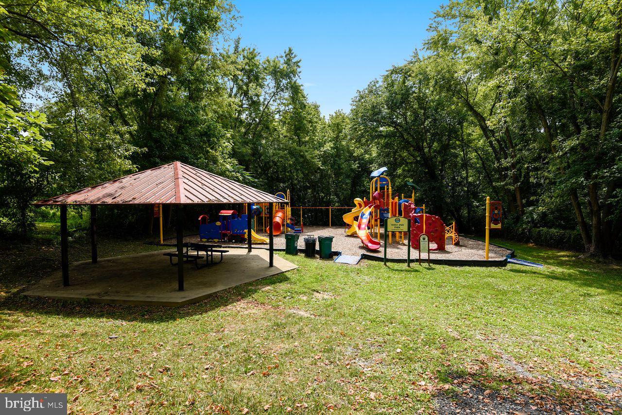 19452 Garretts Mill Road Knoxville, MD 21758 - Photo 44 of 48 Local park