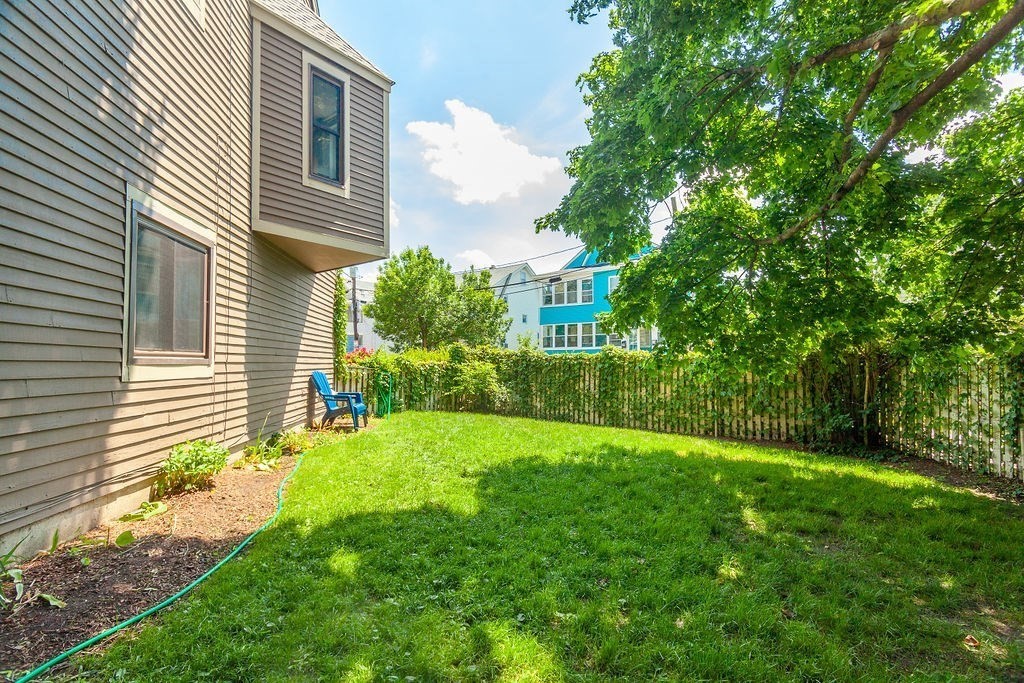 129 Governor Winthrop Road, Unit 1A Somerville, MA 02145 - Photo 25 of 27