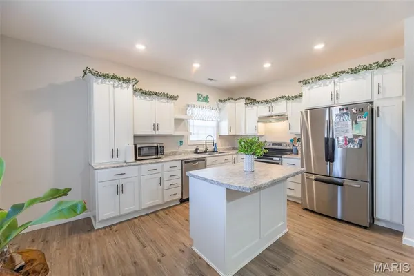 $229,900 | 220 Ripley 160e-8, Doniphan, MO 63935