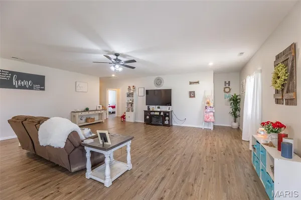$229,900 | 220 Ripley 160e-8, Doniphan, MO 63935
