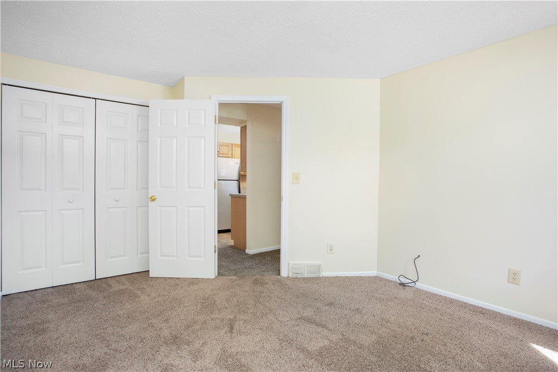 4750 Oak Point Road, Unit 104 Lorain, OH 44053 - Photo 13 of 34 Gallery Image 13