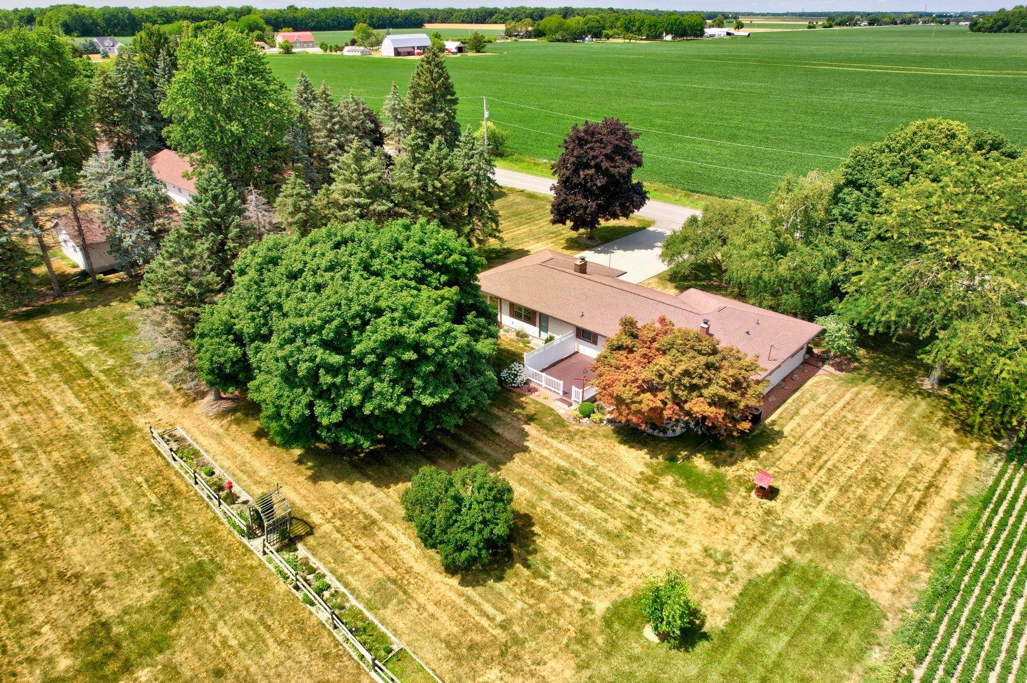 11248 Roedel Road Frankenmuth, MI 48734 - Photo 53 of 54 50216800-36138174-bb2d-4c8f-9f98-2c817e26fafe.JPG