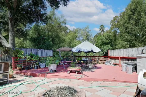 $155,900 | 1010 Evangeline Street, Breaux Bridge, LA 70517