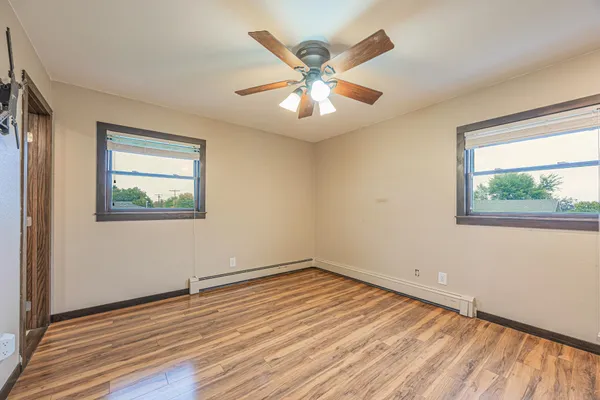 $399,900 | 322 4th Avenue Southeast, Hillsboro, ND 58045