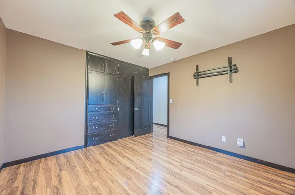 $385,900 | 322 4th Avenue Southeast, Hillsboro, ND 58045