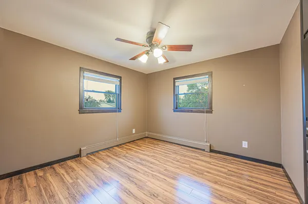 $399,900 | 322 4th Avenue Southeast, Hillsboro, ND 58045