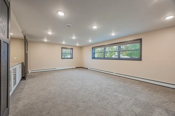$385,900 | 322 4th Avenue Southeast, Hillsboro, ND 58045