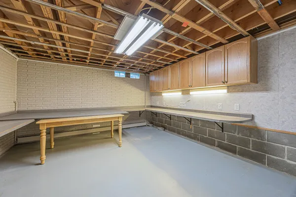 $399,900 | 322 4th Avenue Southeast, Hillsboro, ND 58045