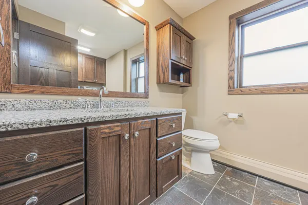 $385,900 | 322 4th Avenue Southeast, Hillsboro, ND 58045
