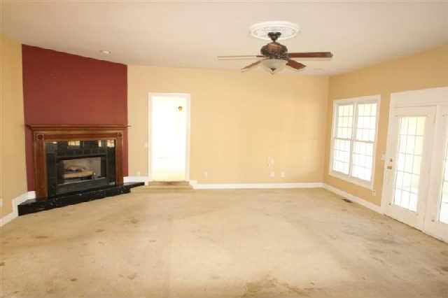 5451 Rock Creek Road Tullahoma, TN 37388 - Photo 4 of 20 Gallery Image 4