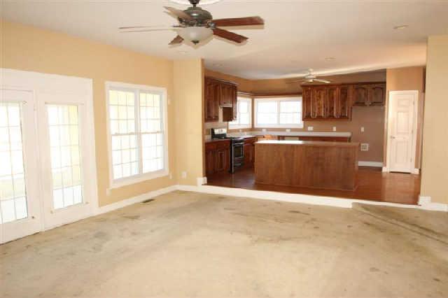 5451 Rock Creek Road Tullahoma, TN 37388 - Photo 6 of 20 Gallery Image 6