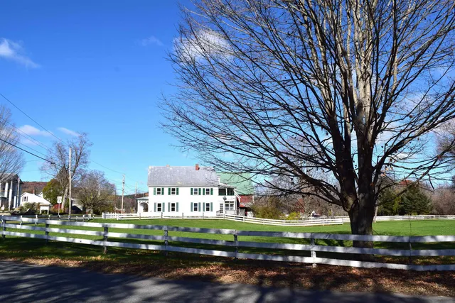 $329,000 | 4615 Highway 5, Barnet, VT 05050
