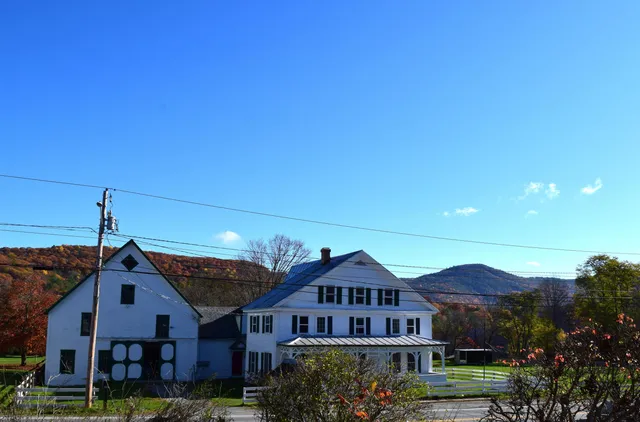 $329,000 | 4615 Highway 5, Barnet, VT 05050