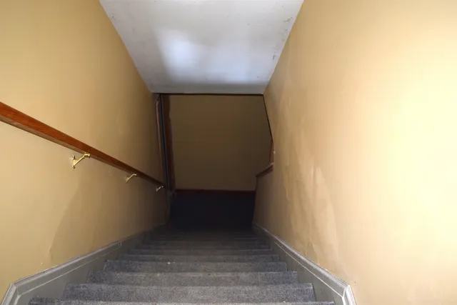 $329,000 | 4615 Highway 5, Barnet, VT 05050