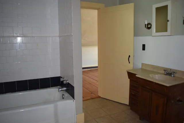 $329,000 | 4615 Highway 5, Barnet, VT 05050