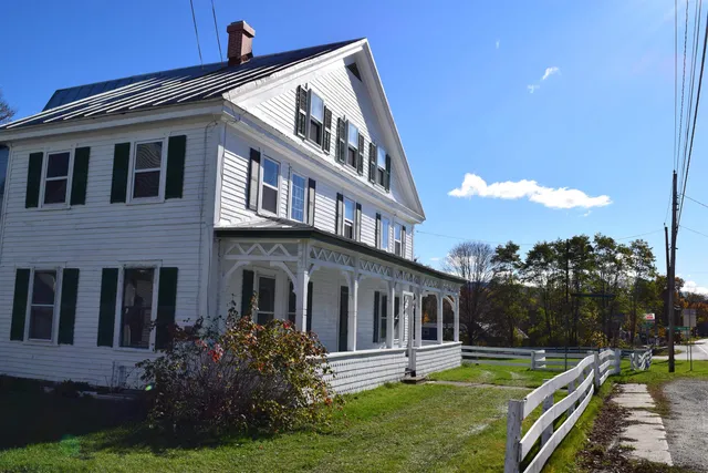 $329,000 | 4615 Highway 5, Barnet, VT 05050