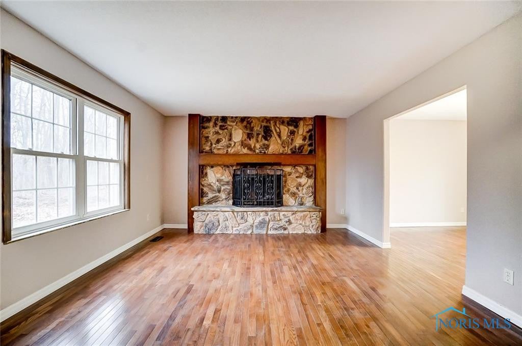 2101 King Road Toledo, OH 43617 - Photo 5 of 36 Gallery Image 5