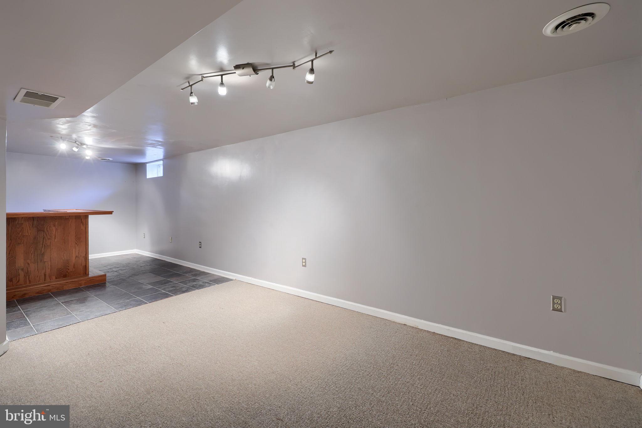 142 Palm Lane Lebanon, PA 17042 - Photo 31 of 38 a view of an empty room
