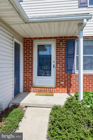 $255,000 | 142 Palm Lane, Lebanon, PA 17042