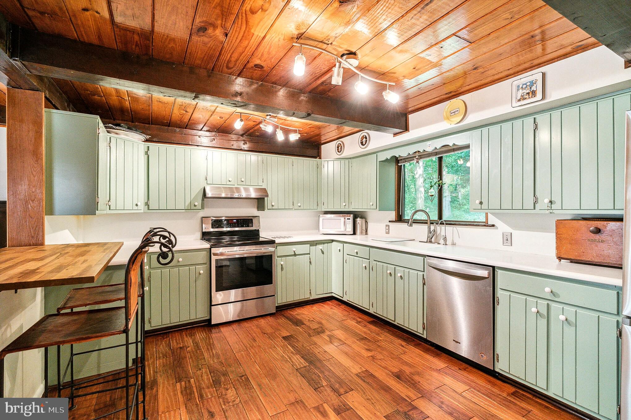 176 Maryhill Road Phoenixville, PA 19460 - Photo 7 of 41 Gallery Image 7