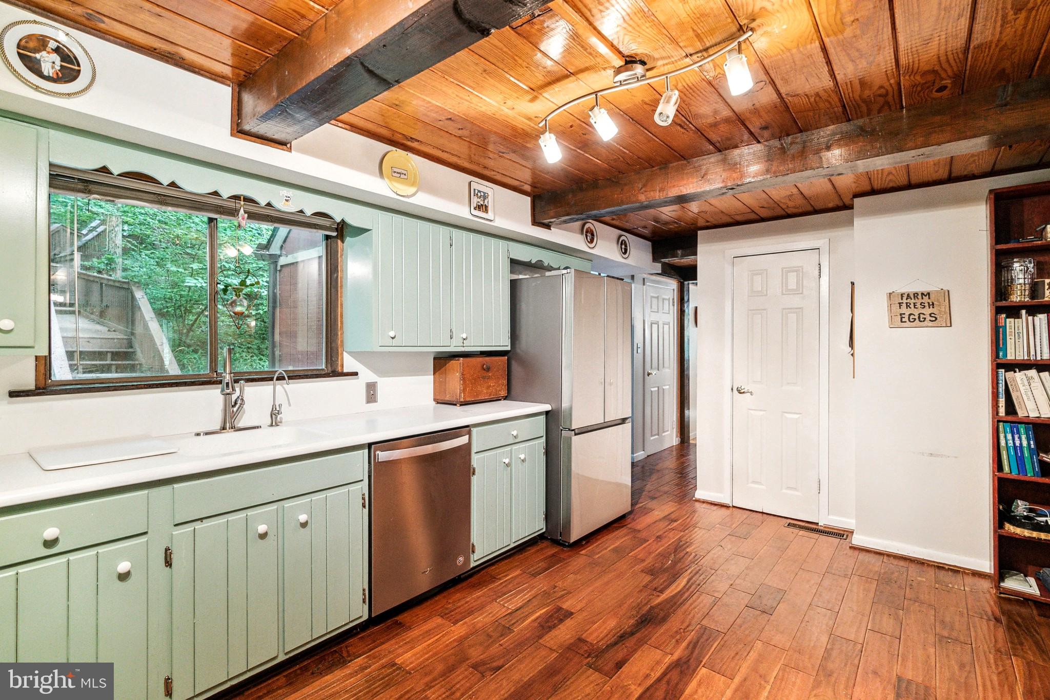 176 Maryhill Road Phoenixville, PA 19460 - Photo 8 of 41 Gallery Image 8