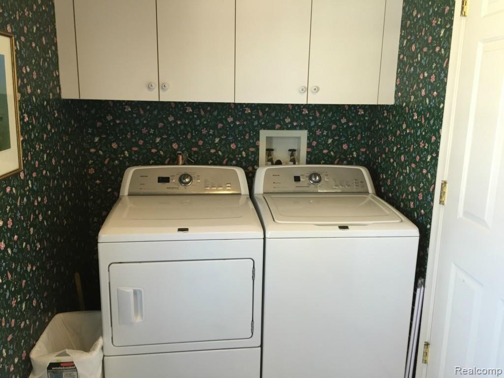 1003 Bishop Road Grosse Pointe, MI 48230 - Photo 34 of 40 2nd floor laundry.jpg