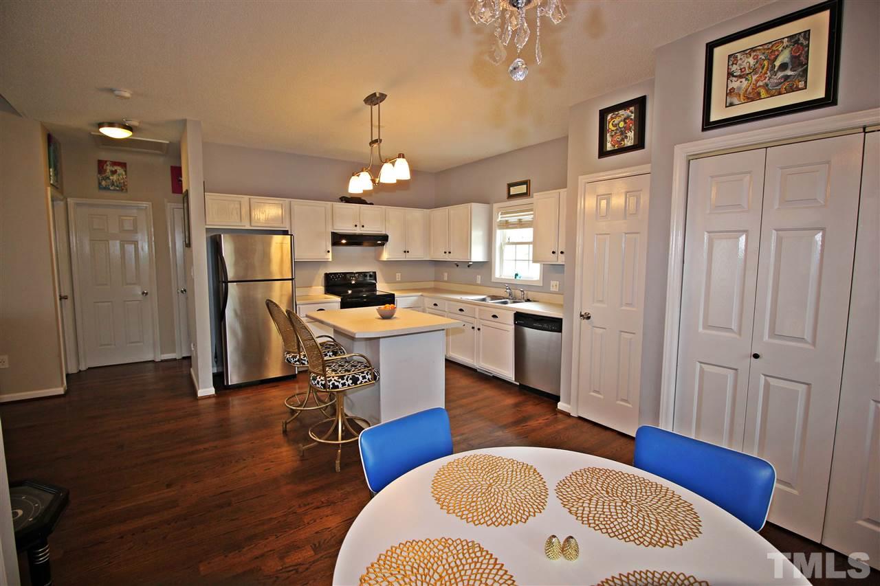 2325 K K Wesley Way Raleigh, NC 27610 - Photo 7 of 25