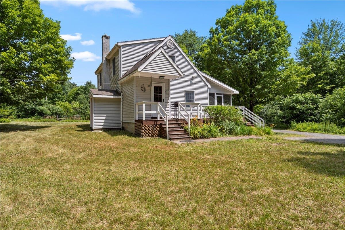 6 Barnett Road Fairfax, VT 05454 - Photo 3 of 53