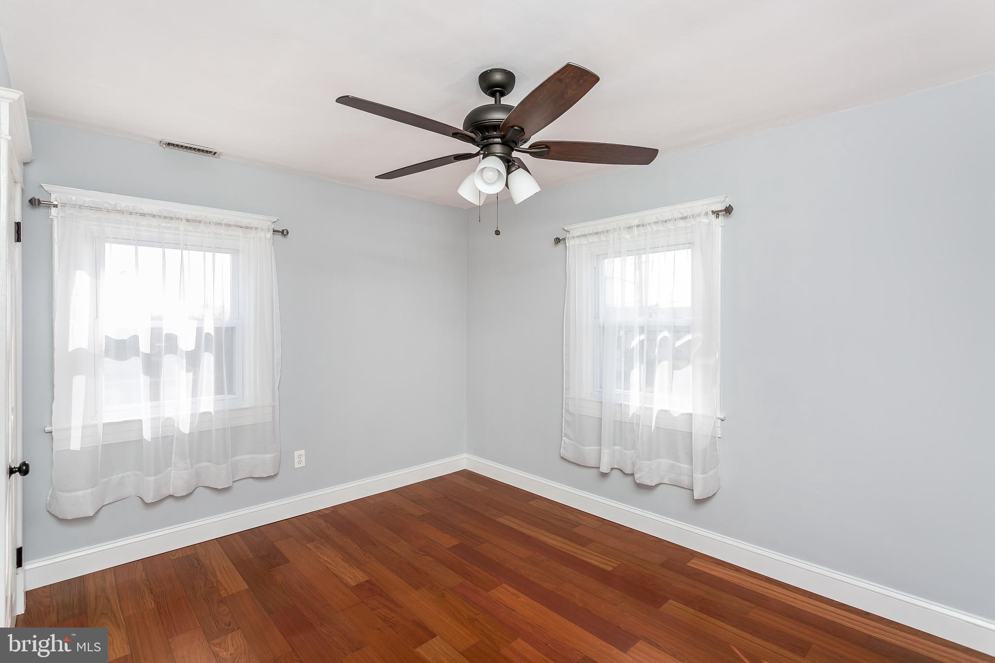 1810 Portship Road Baltimore, MD 21222 - Photo 15 of 44 Rear bedroom
