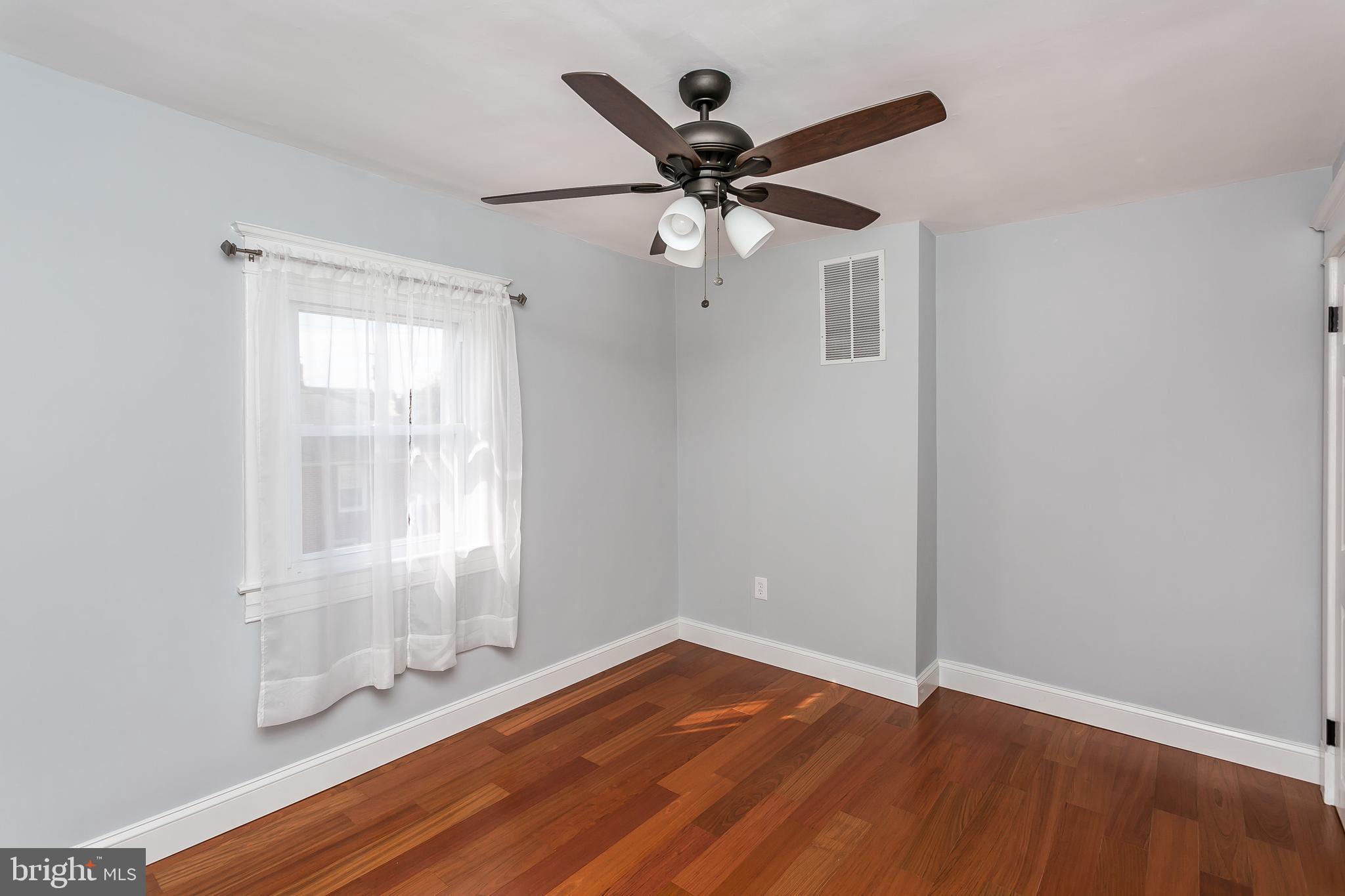 1810 Portship Road Baltimore, MD 21222 - Photo 19 of 44