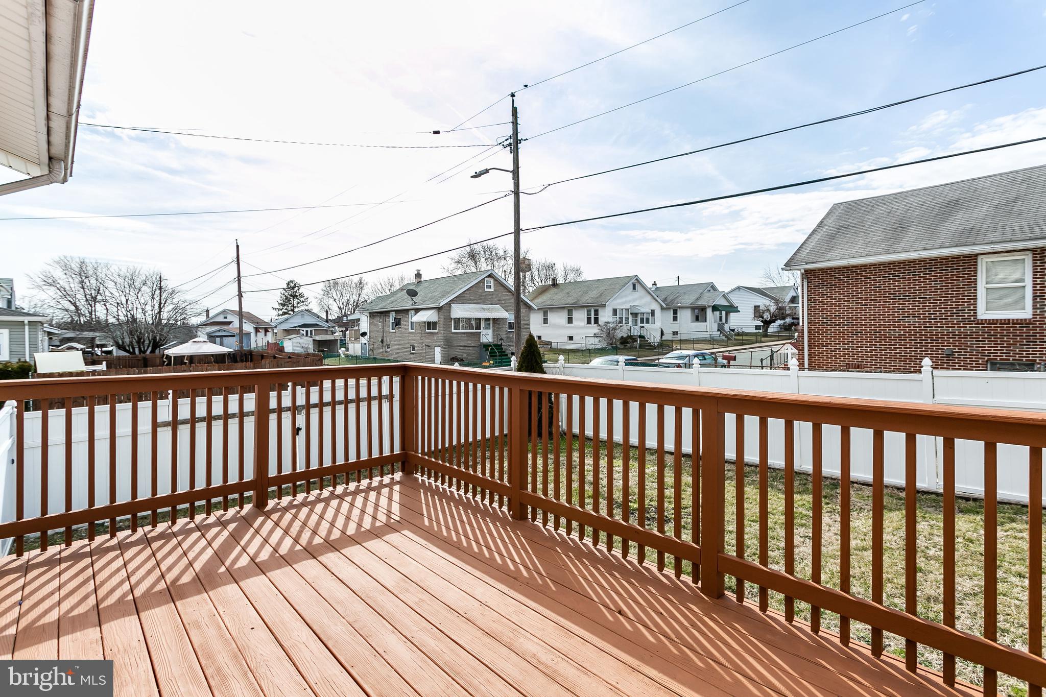 1810 Portship Road Baltimore, MD 21222 - Photo 37 of 44