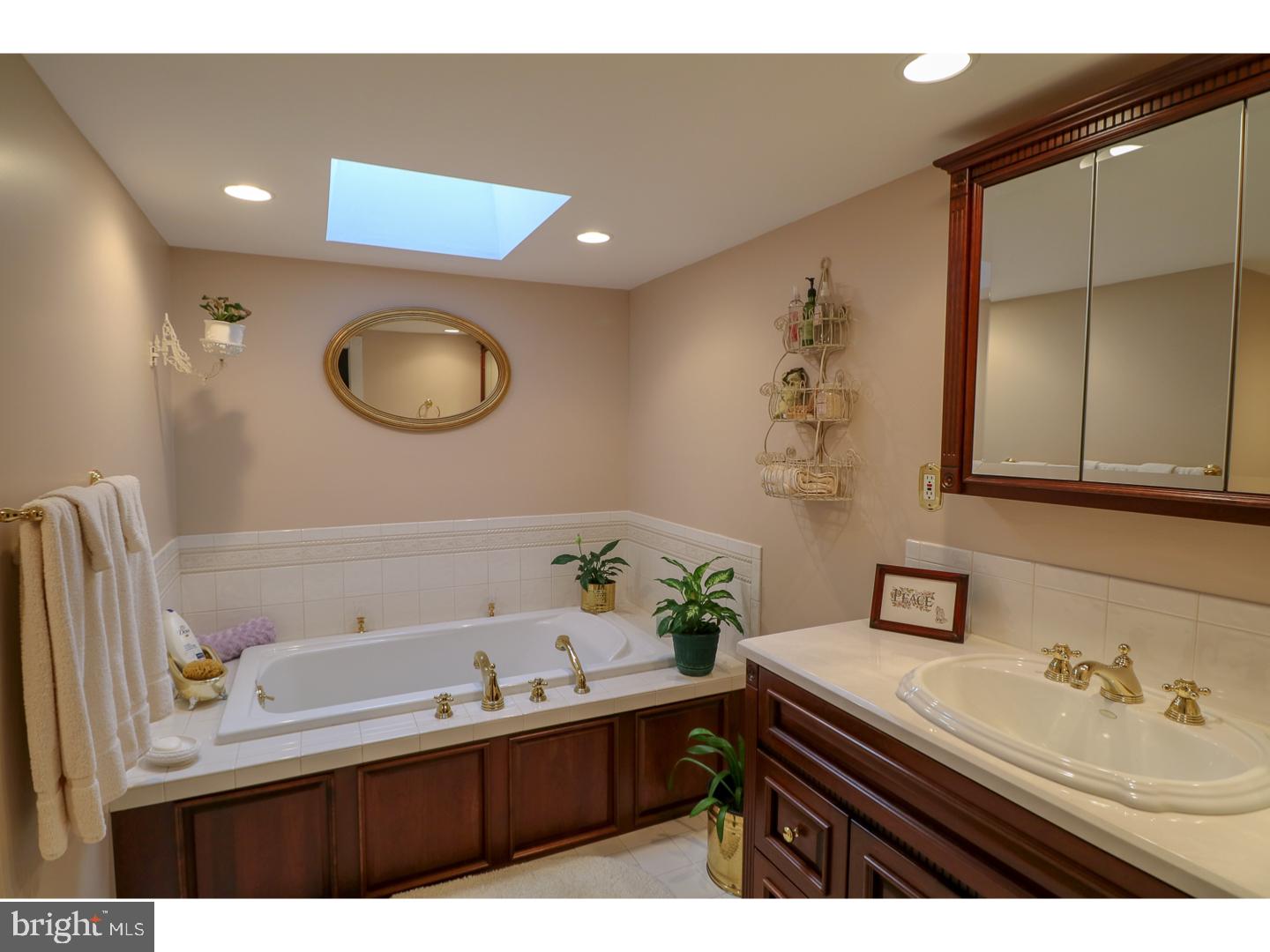800 Ravine Road Downingtown, PA 19335 - Photo 17 of 19 Bathroom
