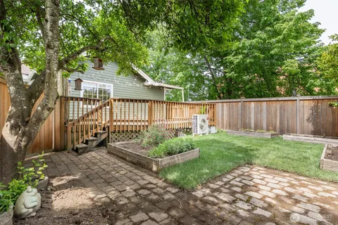 $599,950 | 3304 23rd Avenue South, Seattle, WA 98144