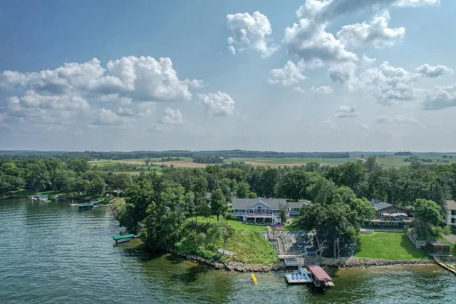 $2,500,000 | 22623 Knollwood Lane, Pelican Rapids, MN 56572