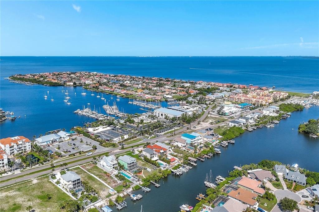6219 Golden Nettle Drive Apollo Beach, FL 33572 - Photo 32 of 37 an aerial view of a city