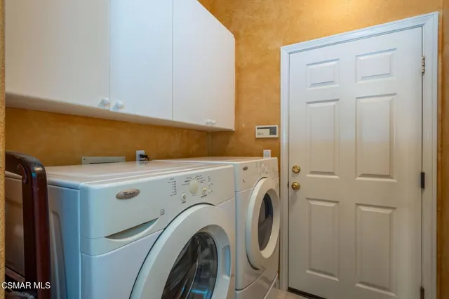 $1,130,000 | 1126 Corte Riviera, Camarillo, CA 93010