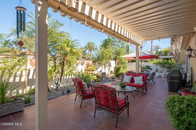 $1,130,000 | 1126 Corte Riviera, Camarillo, CA 93010