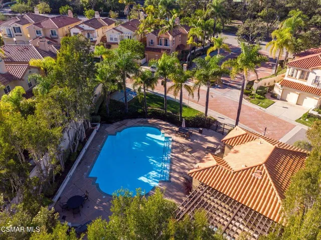 $1,130,000 | 1126 Corte Riviera, Camarillo, CA 93010