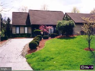 72 Signal Hill Road Holland, PA 18966 - Photo 1 of 1 Gallery Image 1