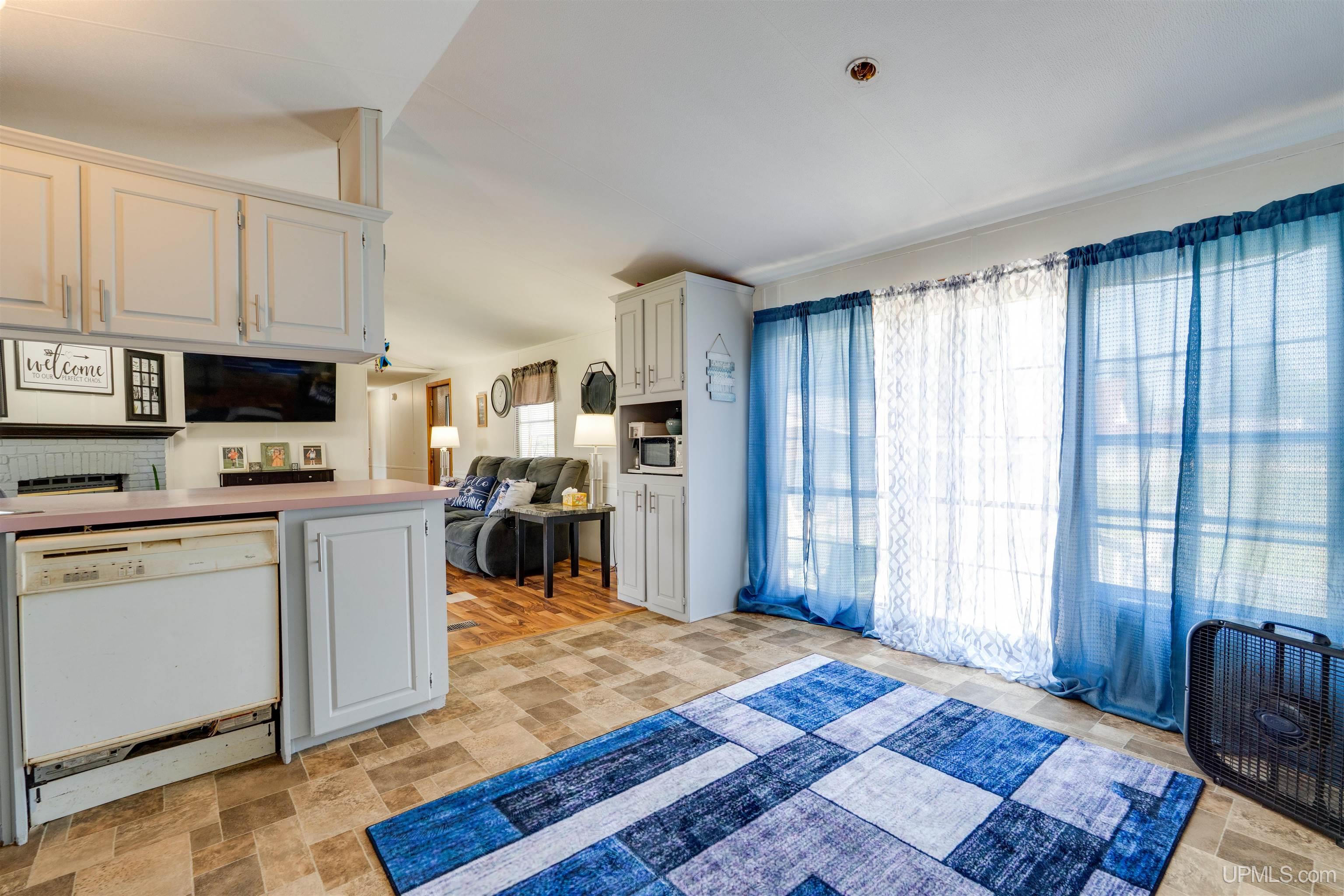 7099 Tannery Road Manistique, MI 49854 - Photo 9 of 30 Gallery Image 9