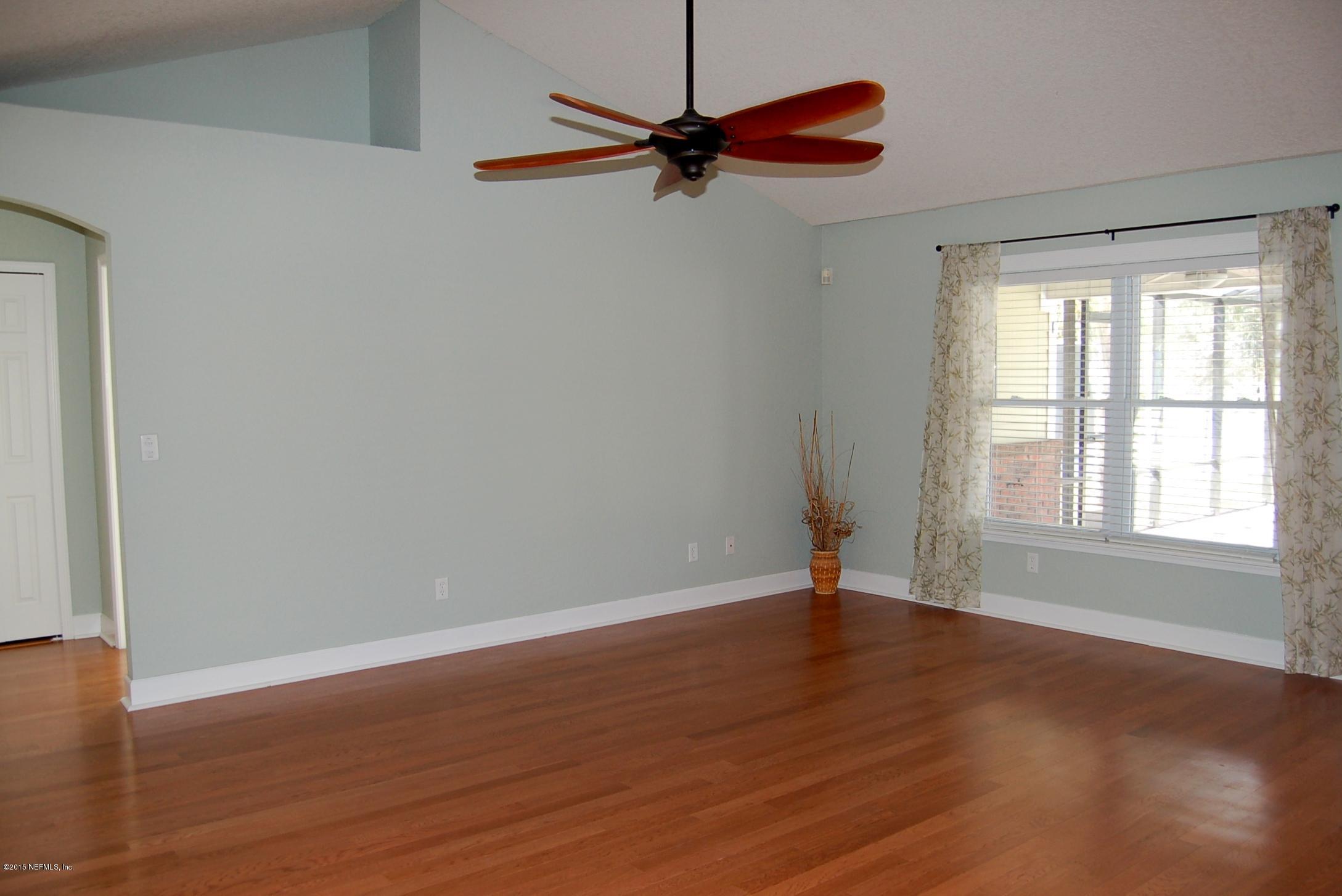 2122 Anniston Road Jacksonville, FL 32246 - Photo 7 of 32 Great room