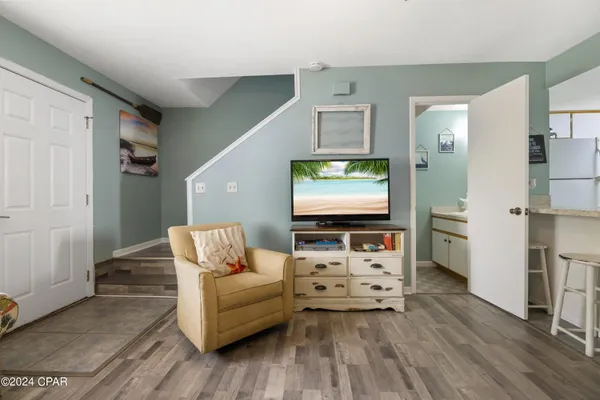 $349,900 | 630 Laurel Court, Panama City Beach, FL 32407