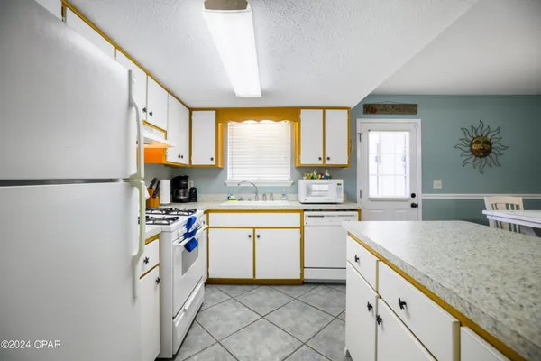 $349,900 | 630 Laurel Court, Panama City Beach, FL 32407