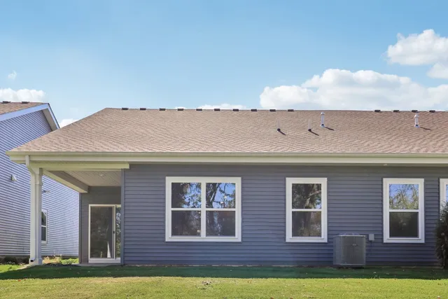 $399,990 | 1128 Bluebell Lane, Bartlett, IL 60103