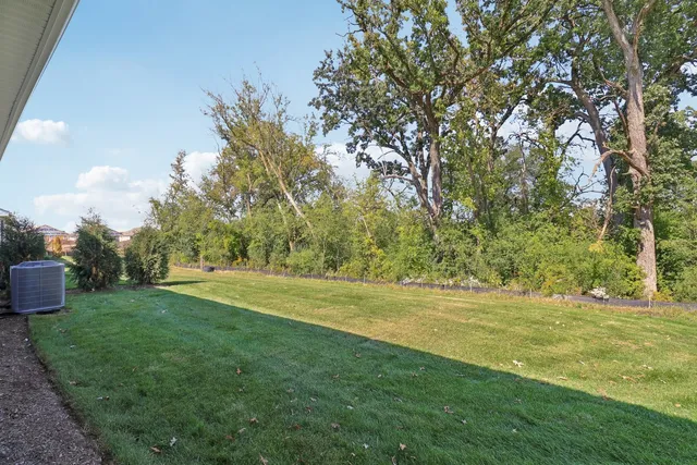 $399,990 | 1128 Bluebell Lane, Bartlett, IL 60103