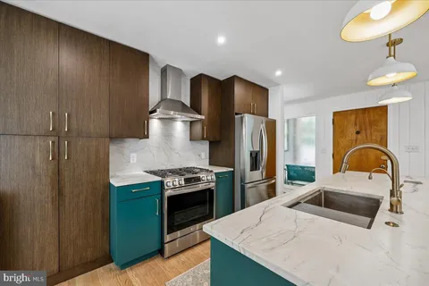 $1,150,000 | 10700 Keswick Street, Garrett Park, MD 20896