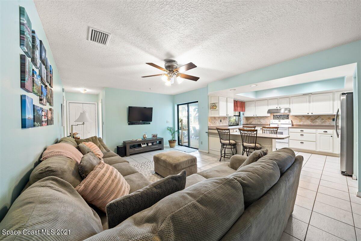 460 Carriage Road Satellite Beach, FL 32937 - Photo 14 of 50 11-DSC0645623